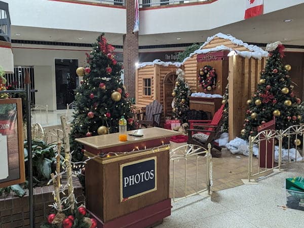 Professional Christmas decoration service including wreaths and garlands installed by Classic Christmas Lighting